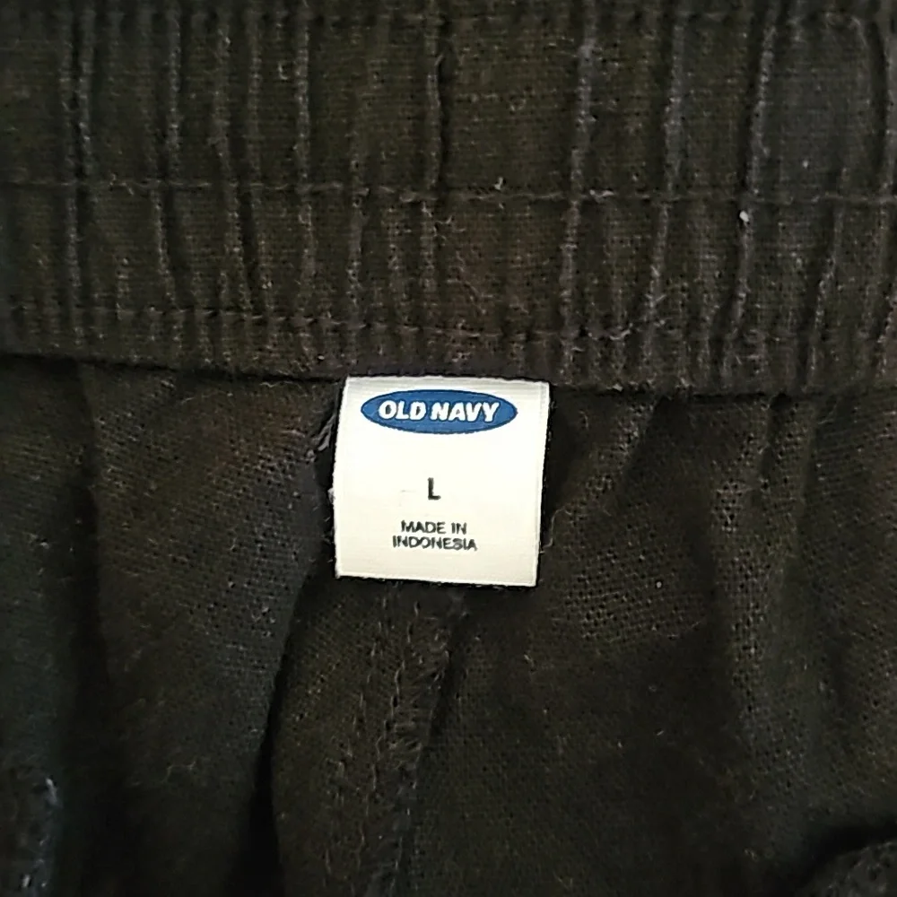 Linen Drawstring Shorts - Picture 3 of 3
